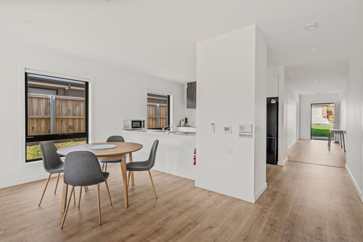 37 Friendship Drive — photo 11 of 26