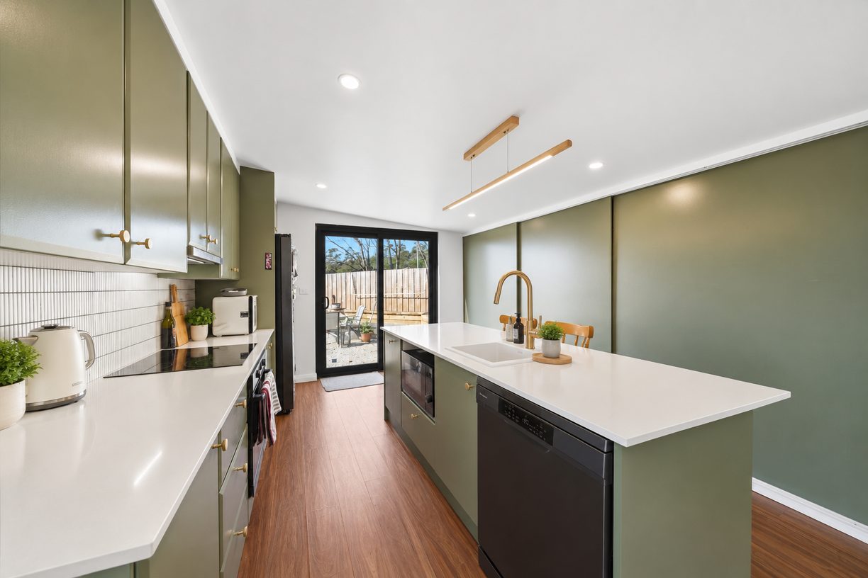 24 Rheban Road — photo 5 of 25