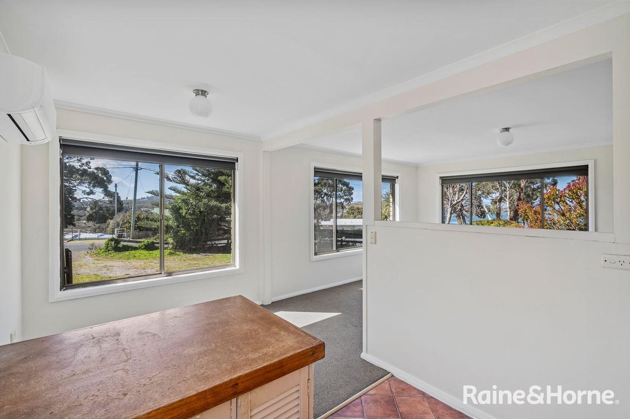 12 Falcon Street — photo 13 of 30