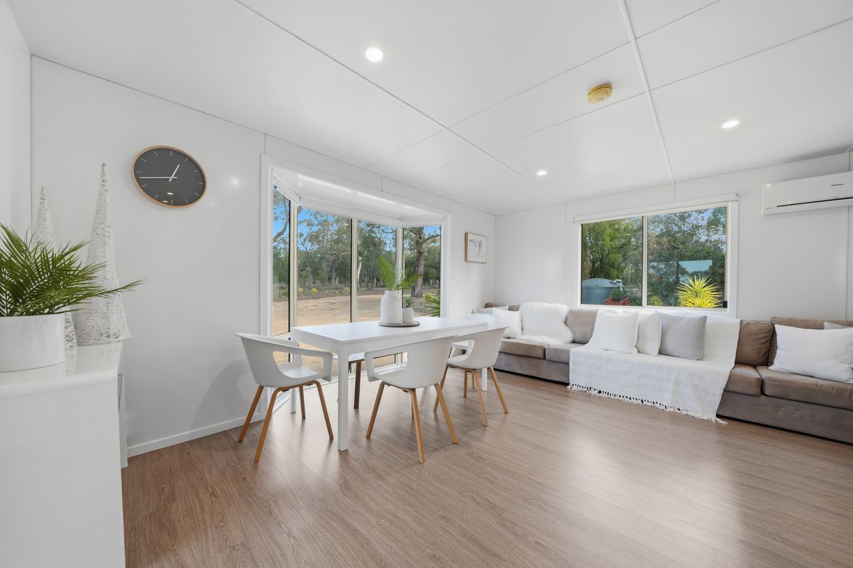 15 Manning Drive — photo 7 of 30
