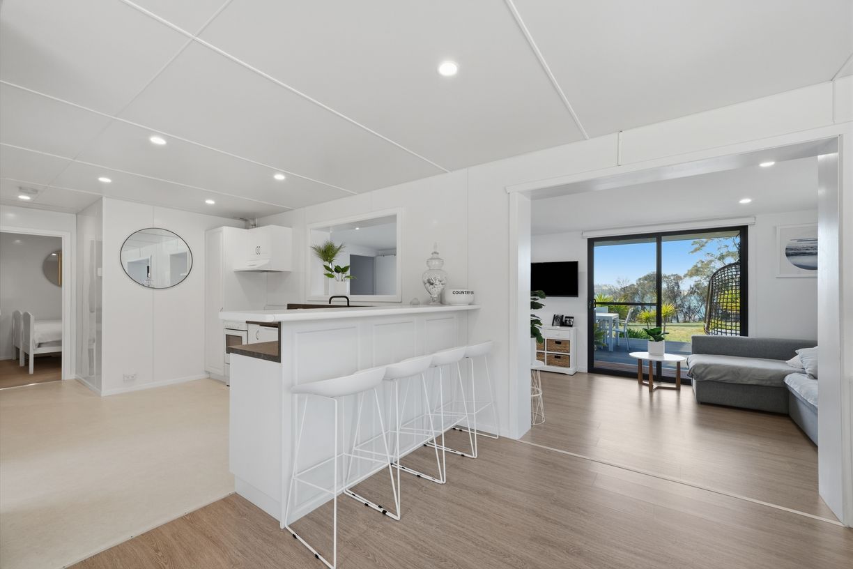 15 Manning Drive — photo 10 of 30