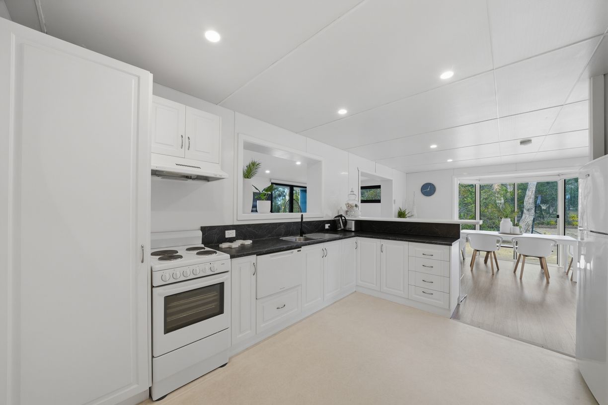 15 Manning Drive — photo 12 of 30