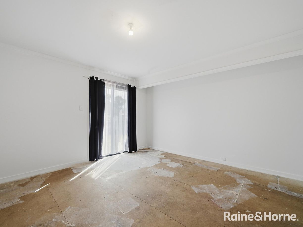 16 Victoria Street — photo 16 of 30