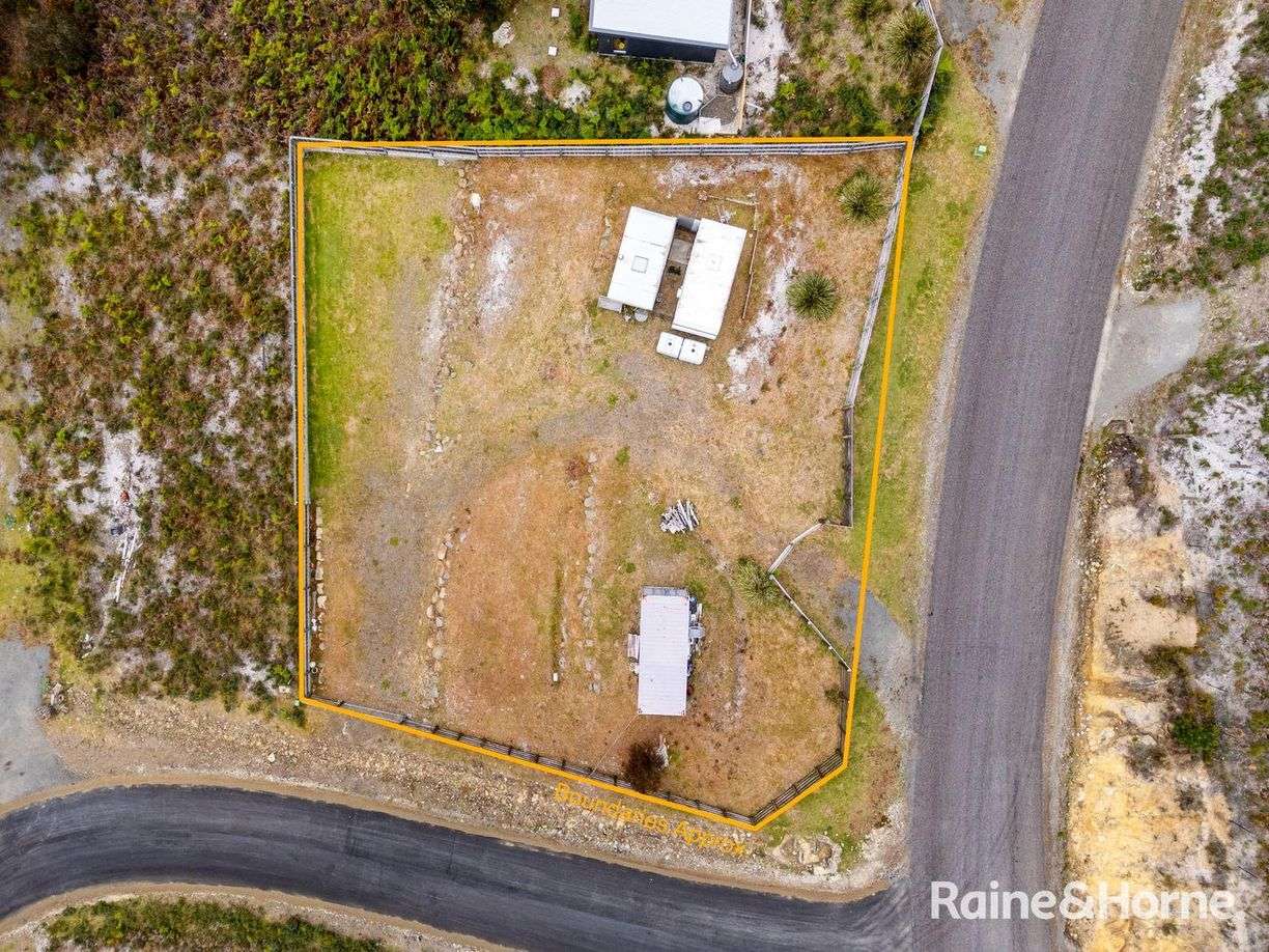 12 Mundy Court — photo 15 of 19