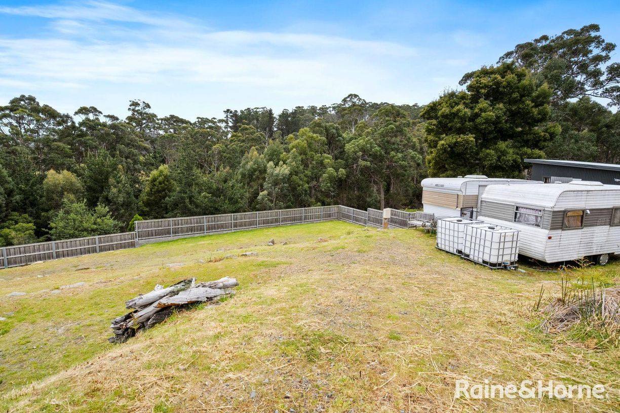 12 Mundy Court — photo 2 of 19