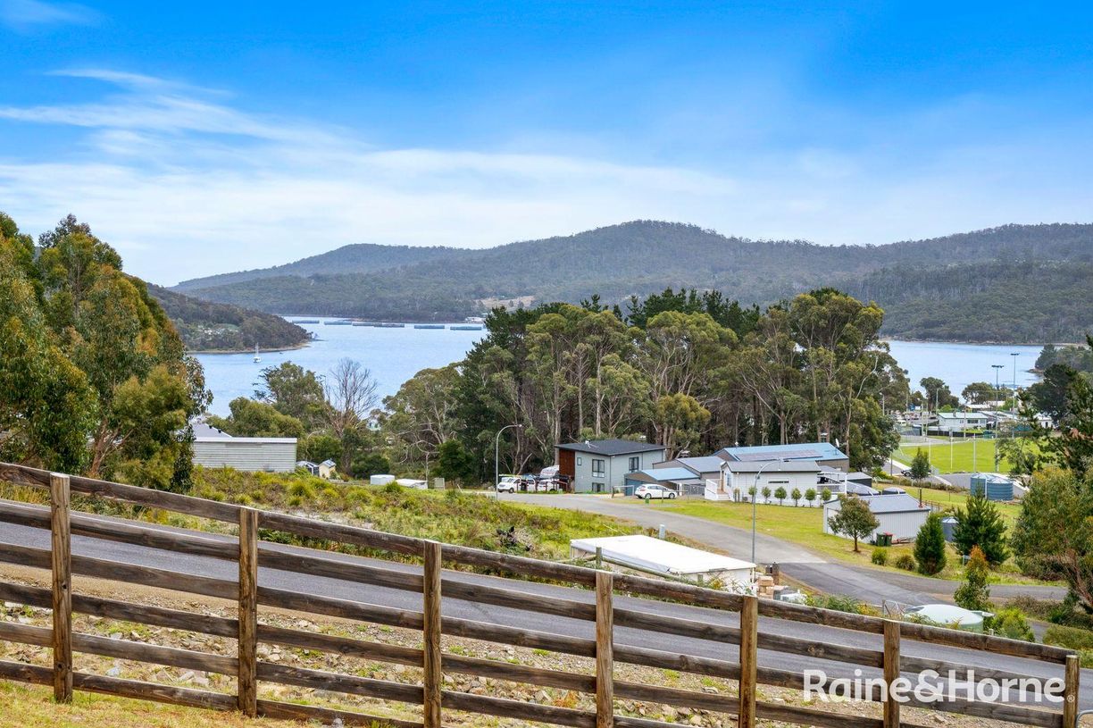 12 Mundy Court — photo 8 of 19