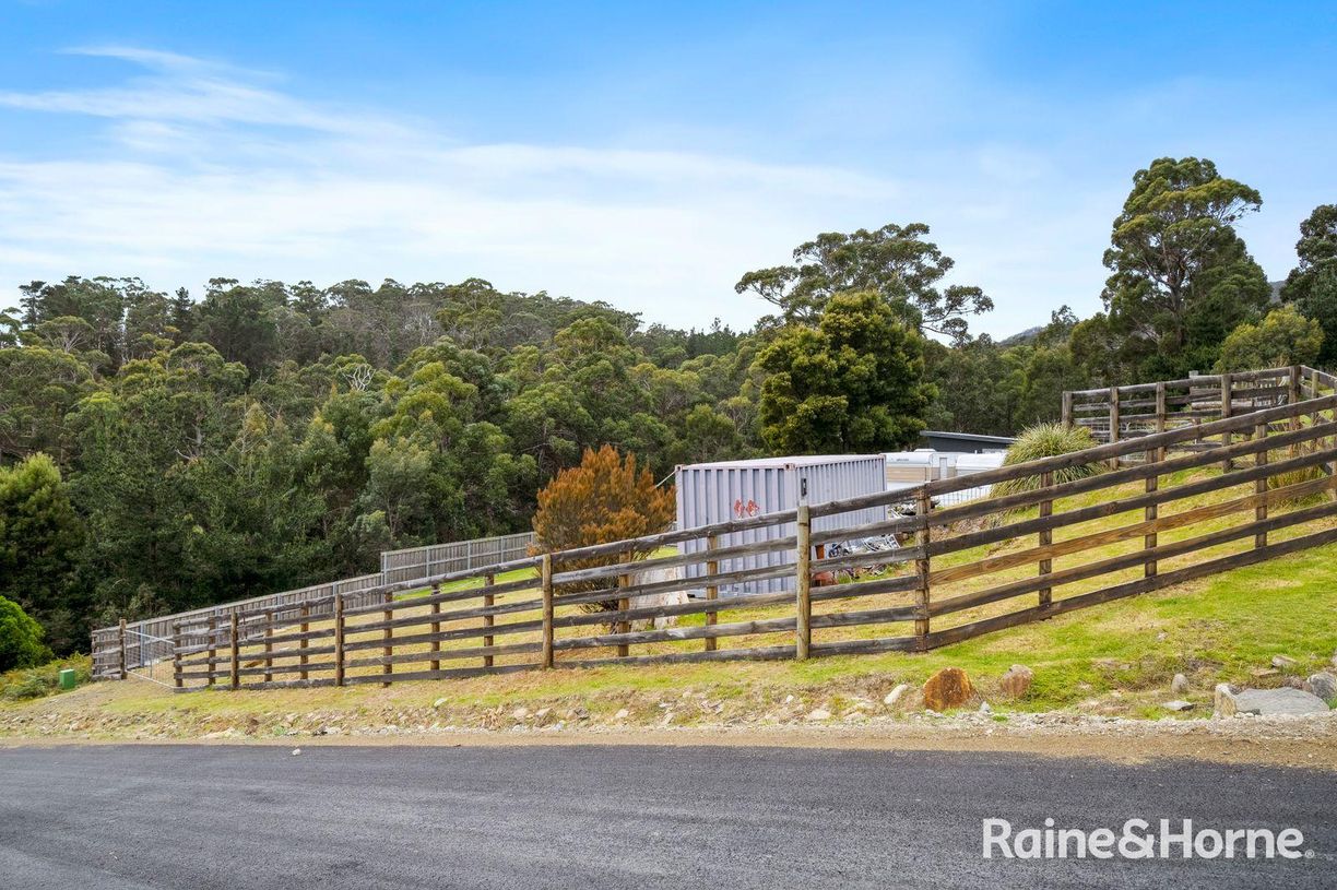 12 Mundy Court — photo 14 of 19