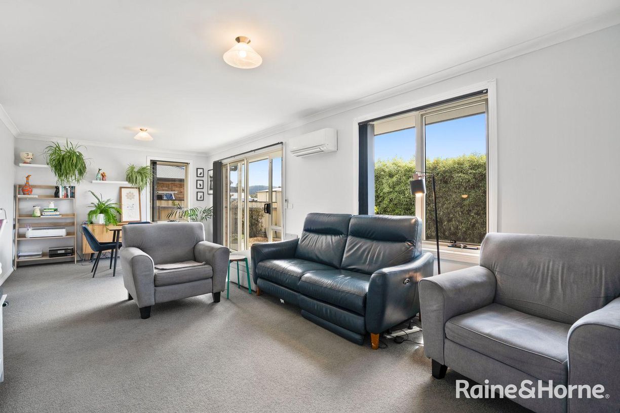 2/32 Henry Street — photo 7 of 22