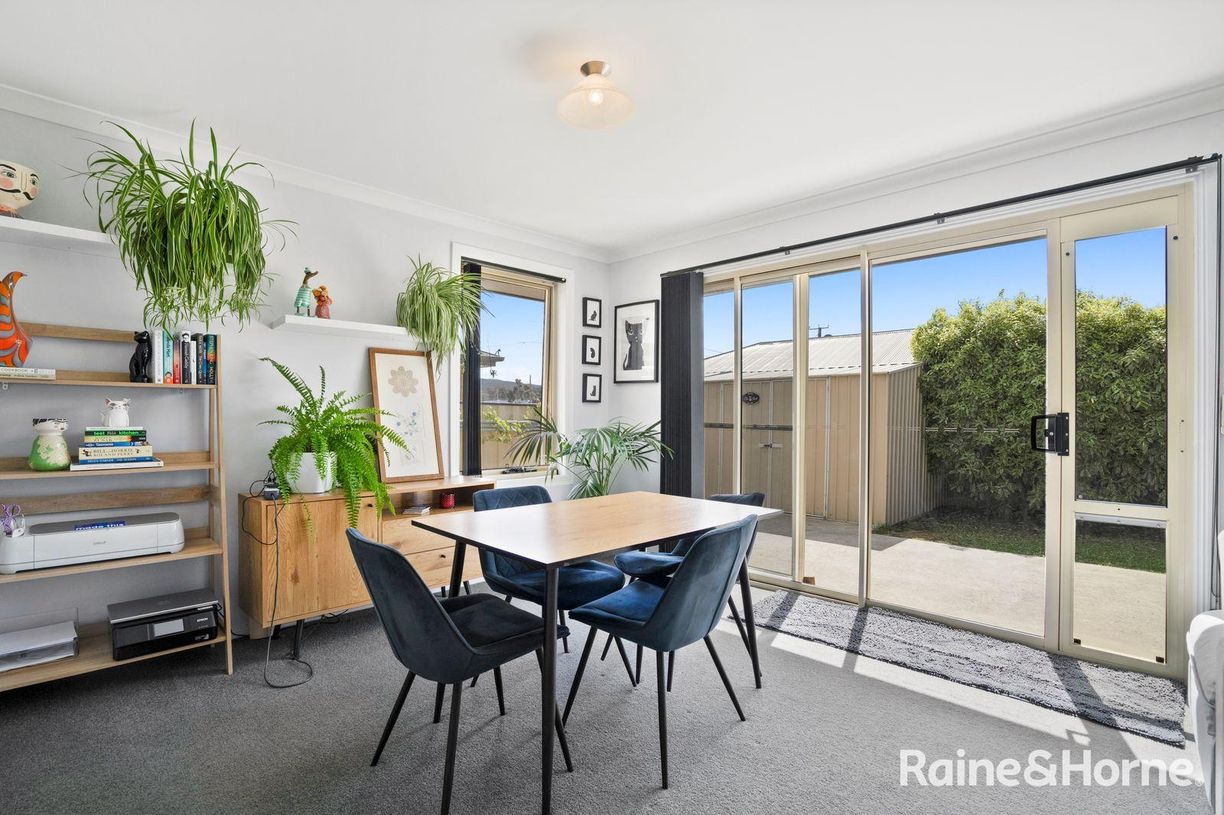 2/32 Henry Street — photo 11 of 22