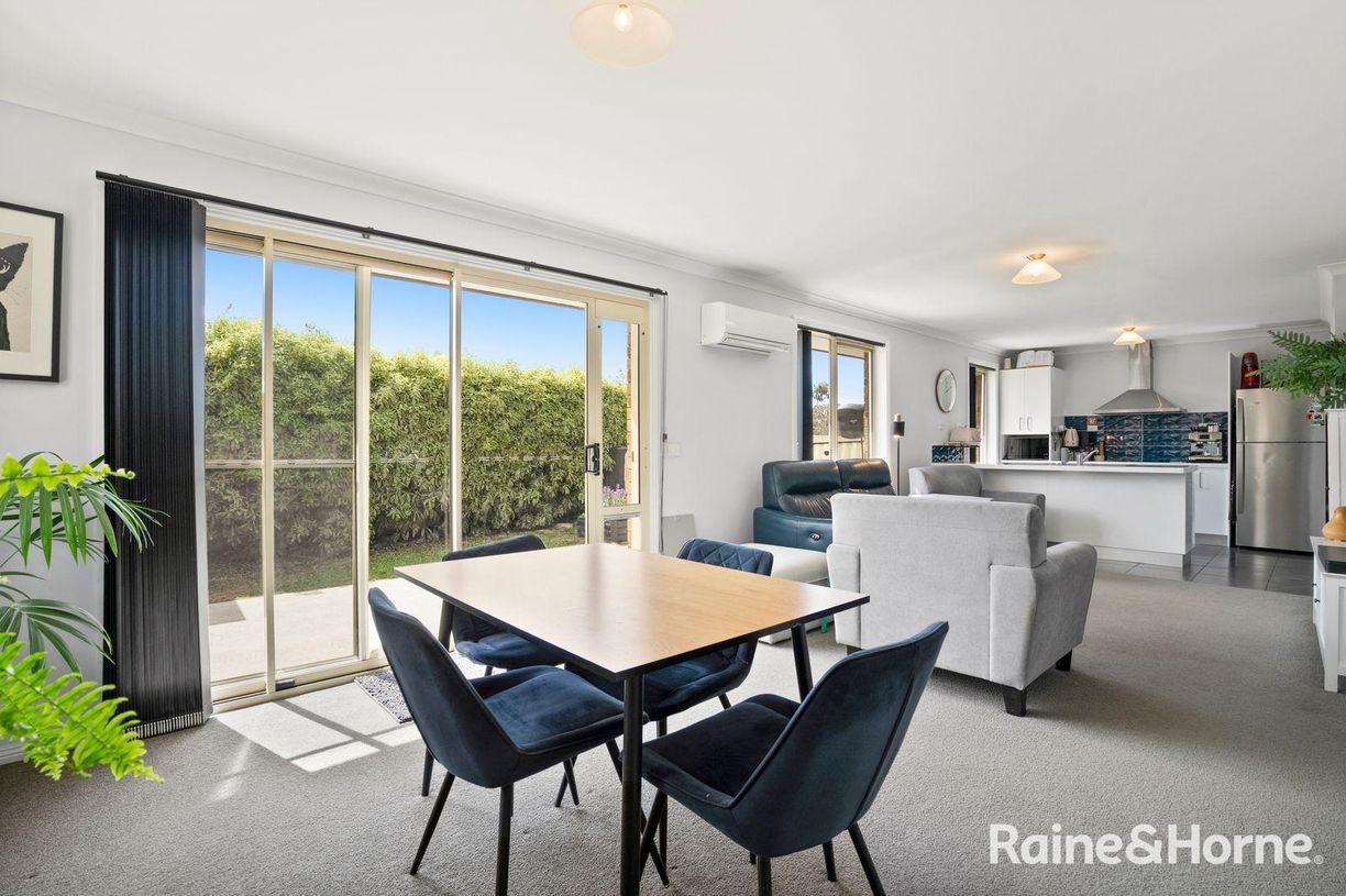 2/32 Henry Street — photo 12 of 22