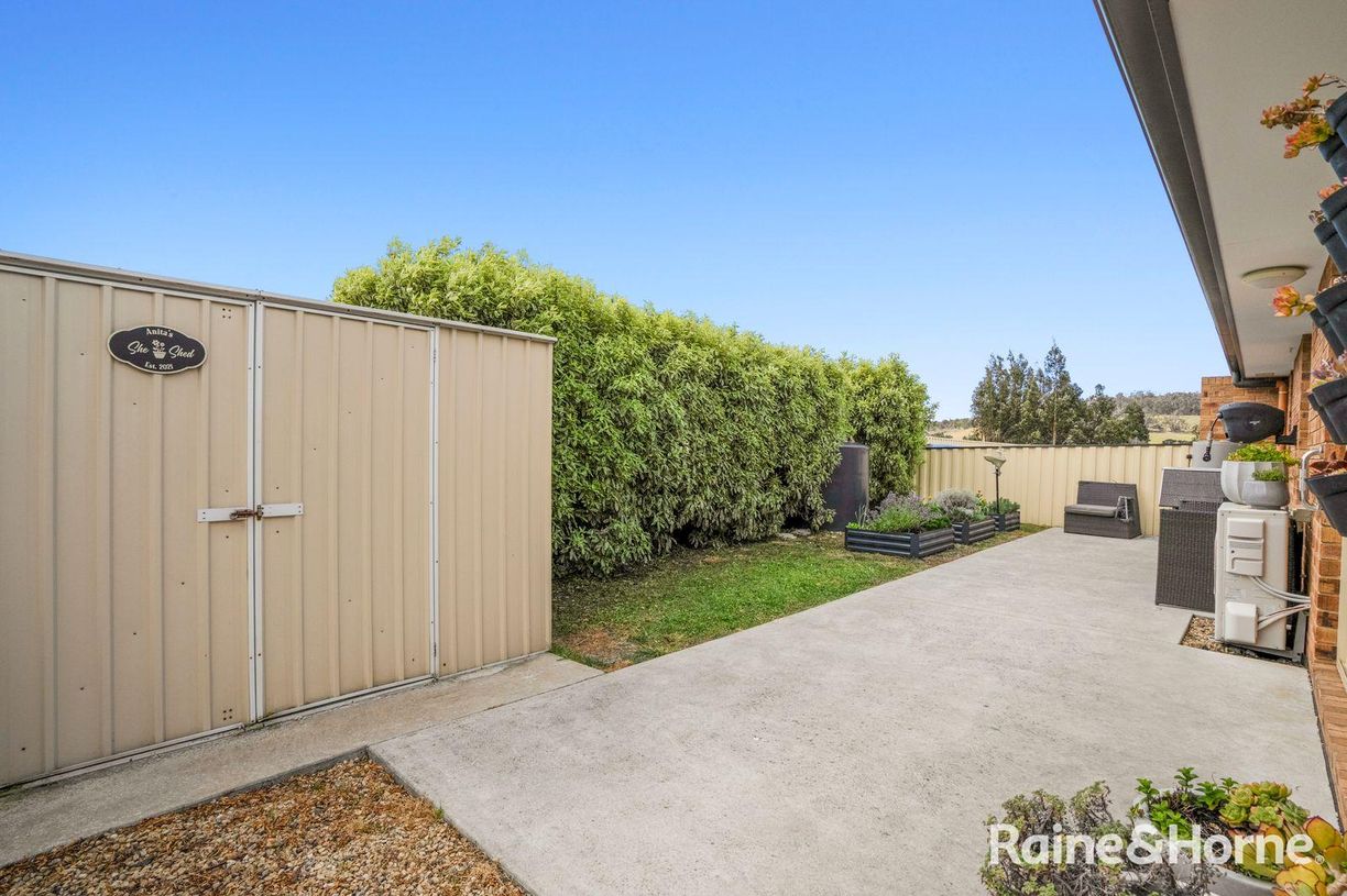2/32 Henry Street — photo 18 of 22