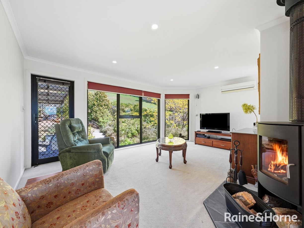 5 Sea View Crescent — photo 9 of 30