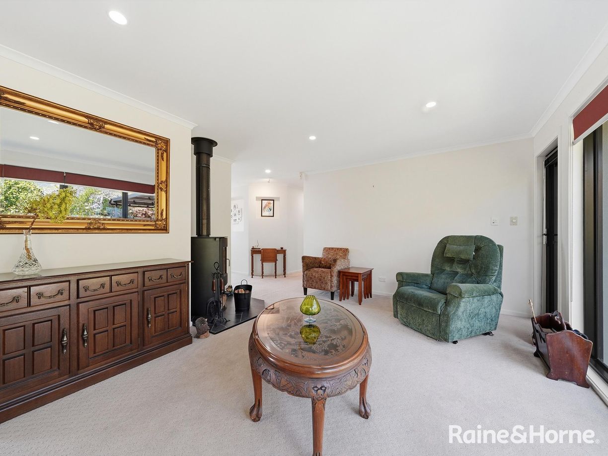5 Sea View Crescent — photo 11 of 30