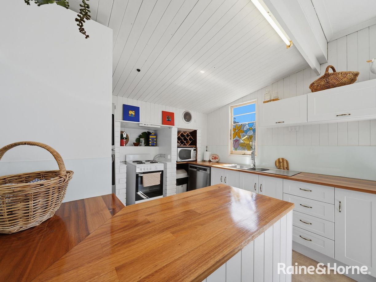 18 Charles Street — photo 16 of 30