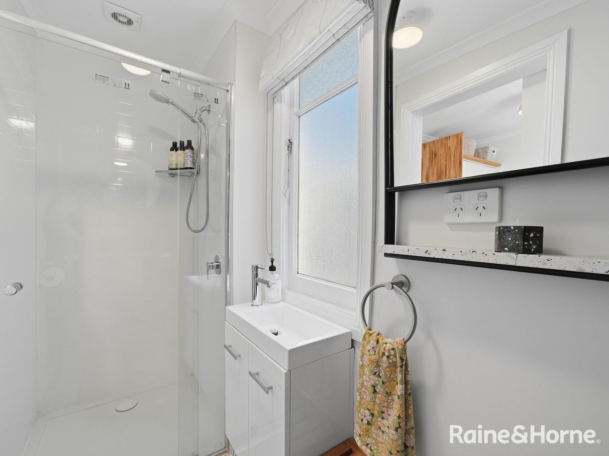 18 Charles Street — photo 13 of 30