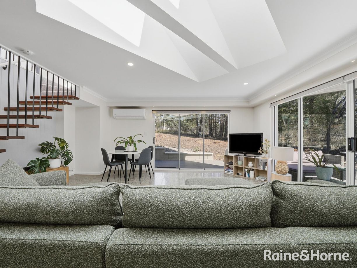 10a Happy Valley Road — photo 9 of 30