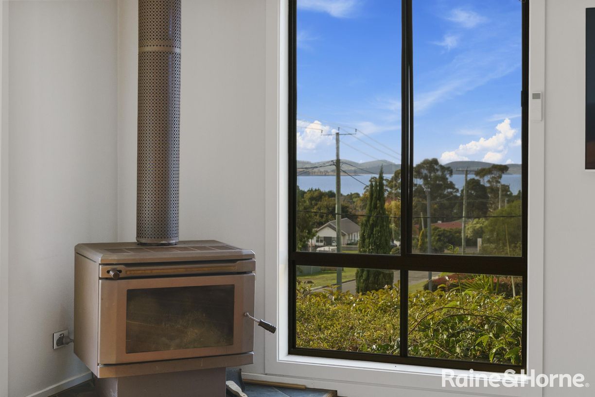 13 Prosser Street — photo 9 of 29