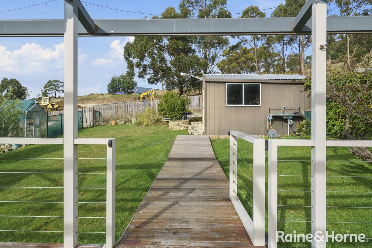 13 Prosser Street — photo 19 of 29