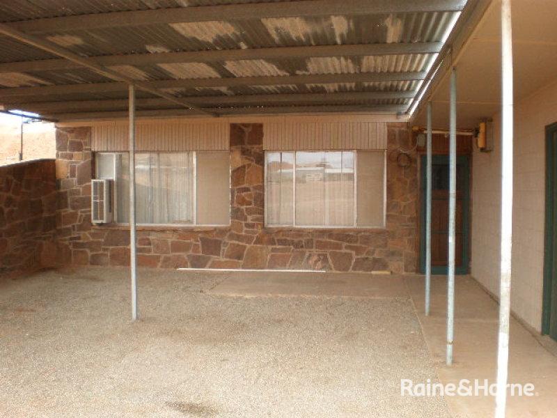 Lot 377 Government Road — photo from Raine & Horne Roxby Downs RLA 208715