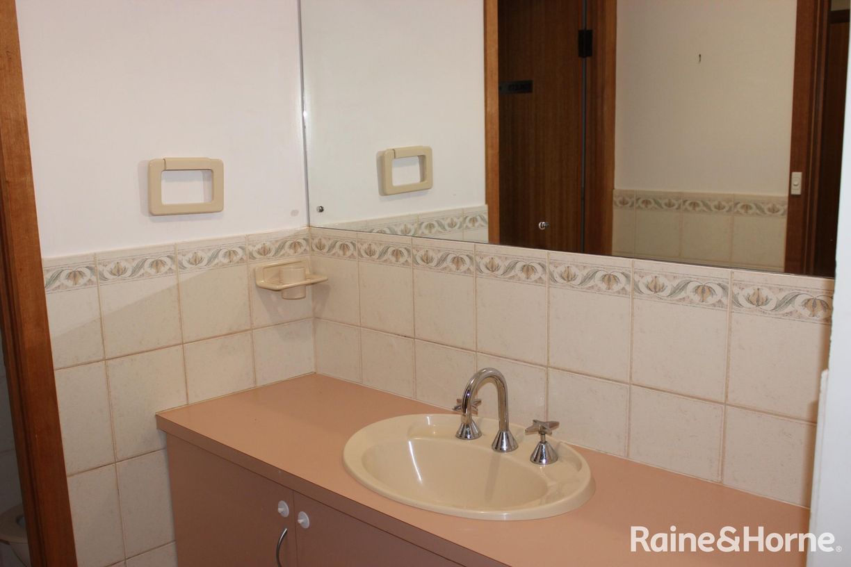 41 Quandong Street — photo 8 of 12