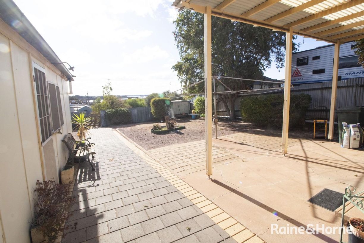 property-image