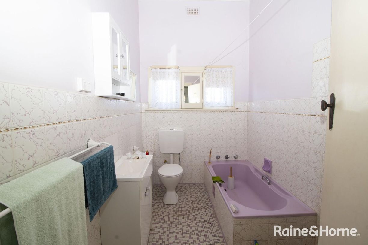 8 Frome Street — photo 7 of 10