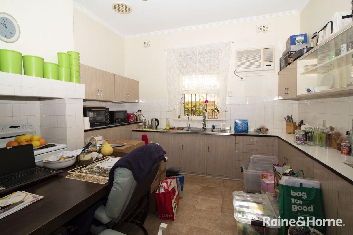 8 Frome Street — photo 3 of 10