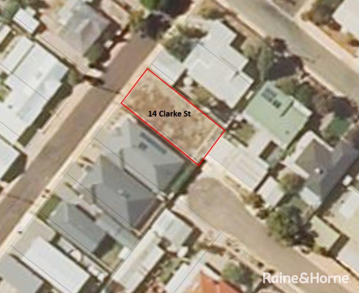 14 Clarke Street — photo 2 of 3