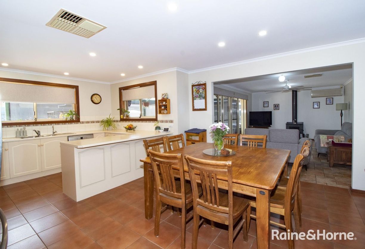 45 Shirley Street — photo 8 of 28