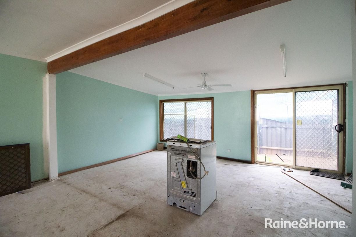 56A and 56B Tassie Street — photo 12 of 19