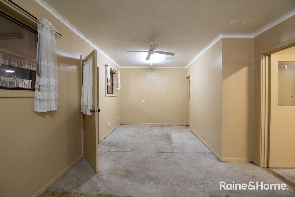 56A and 56B Tassie Street — photo 3 of 19