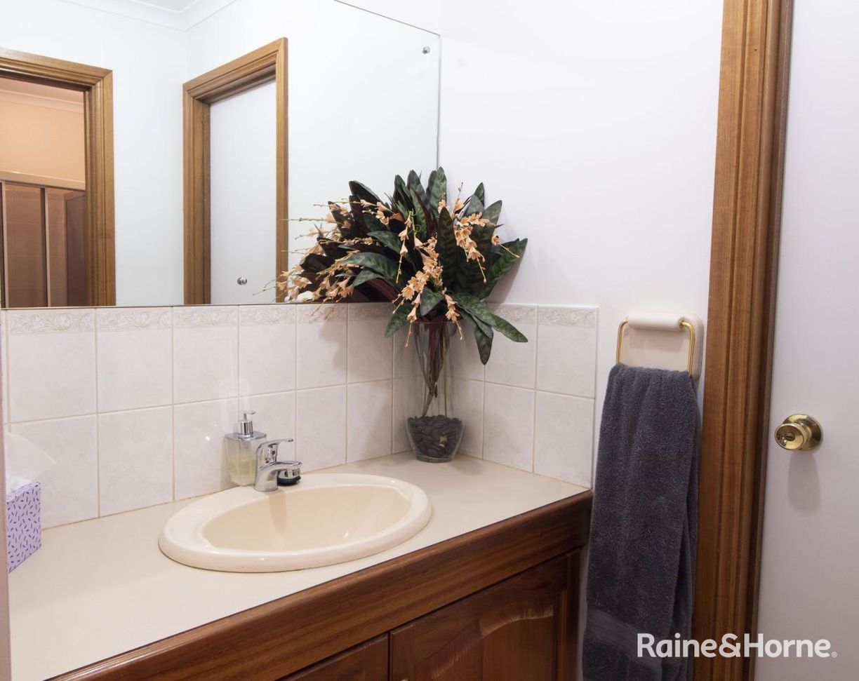 19 Kanyaka Avenue — photo 17 of 24