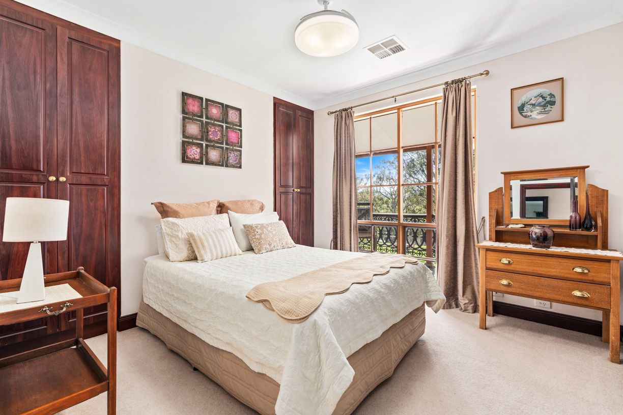 40 Farnham Road — photo 14 of 29