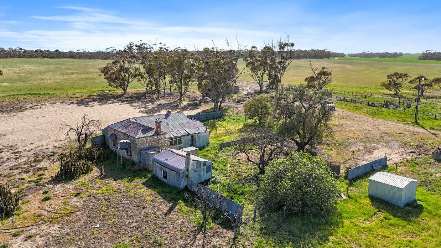 4910 Mallee Highway — photo 11 of 30