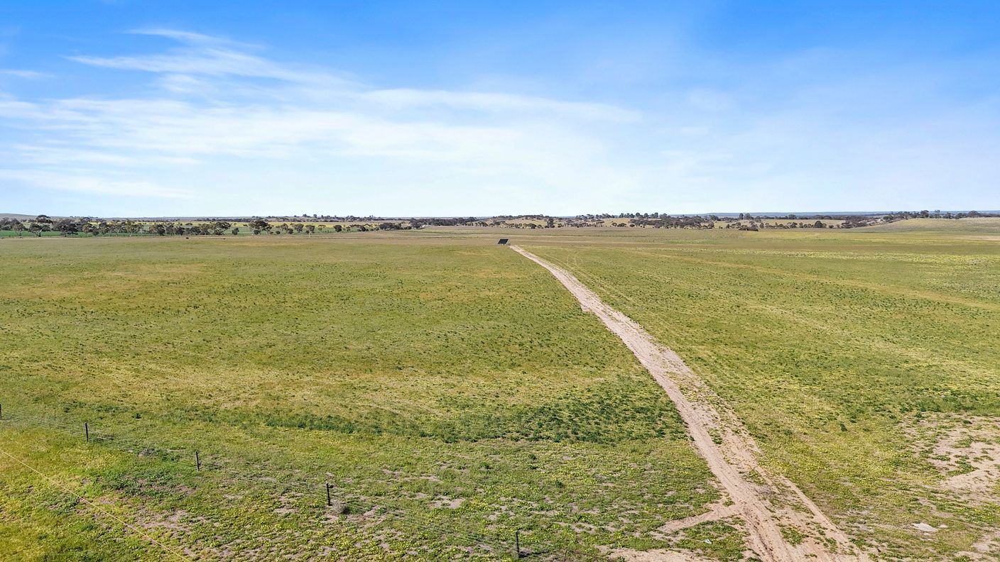 4910 Mallee Highway — photo 29 of 30