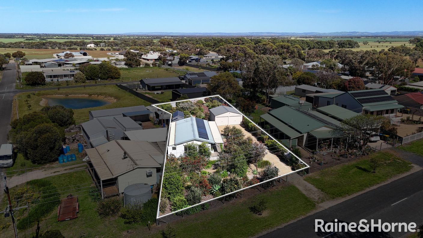 10 Watson Street — photo from Raine & Horne Hills & Fleurieu RLA 316138