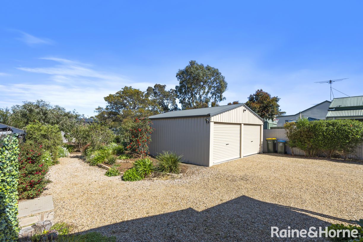 10 Watson Street — photo 18 of 20