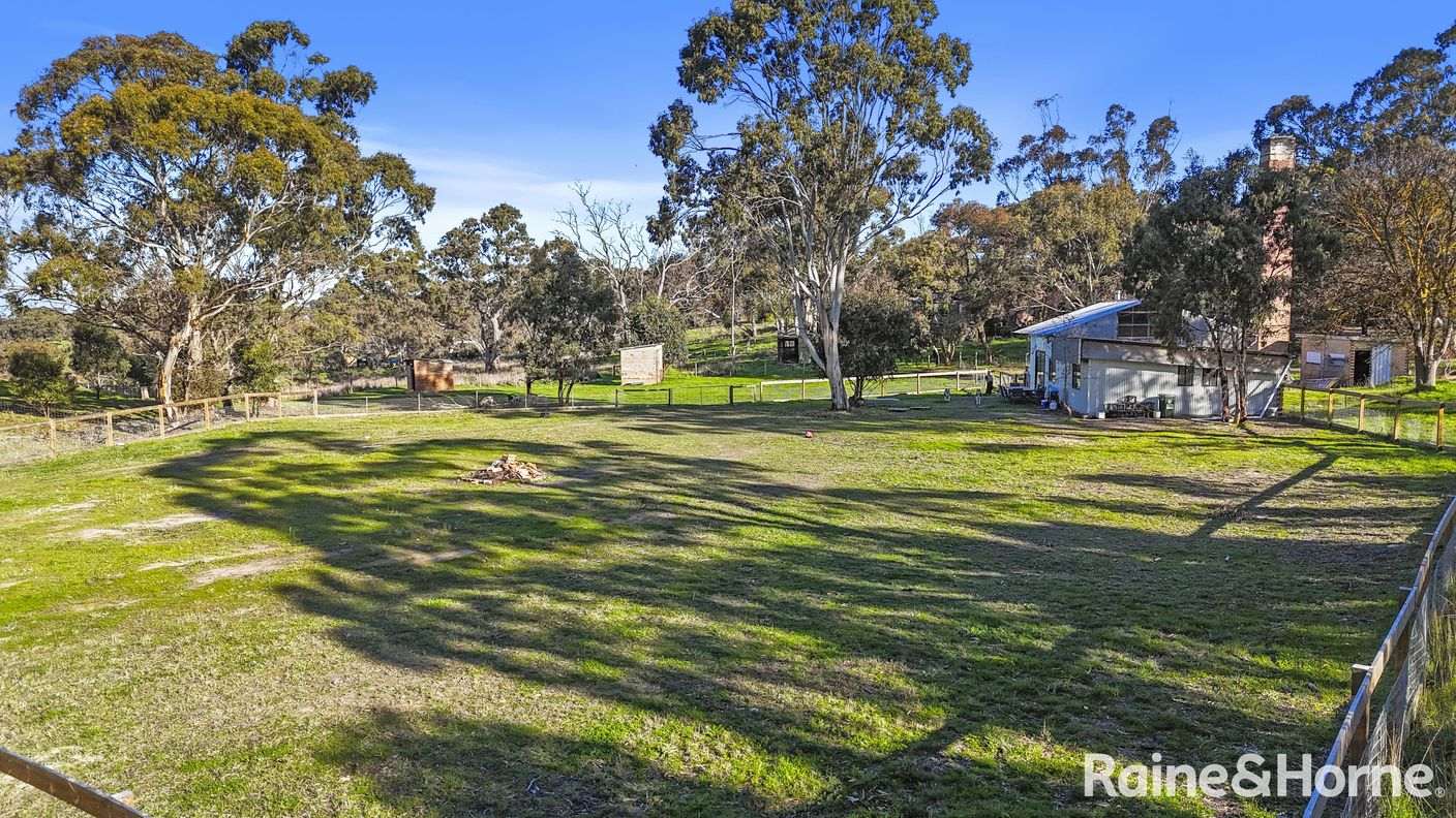 358 Harrogate Road — photo 13 of 23