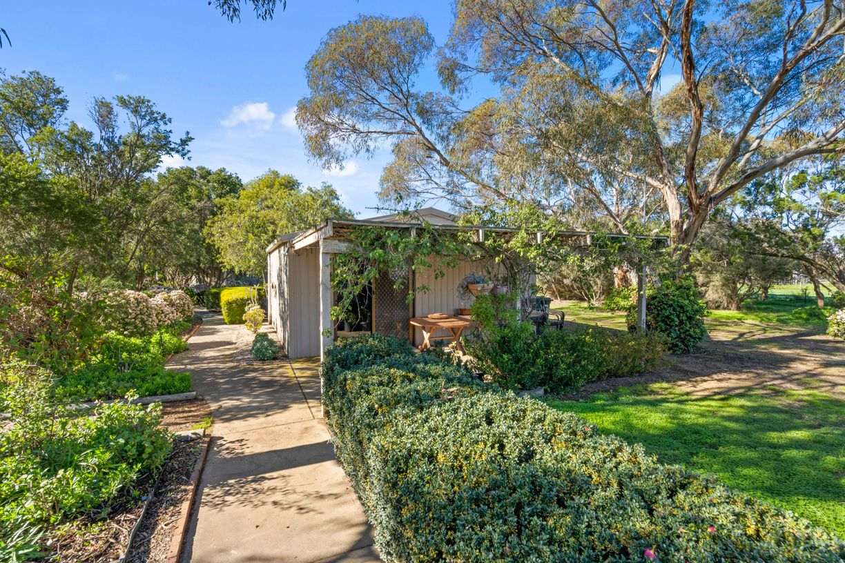 38 Matrice Court — photo 15 of 30