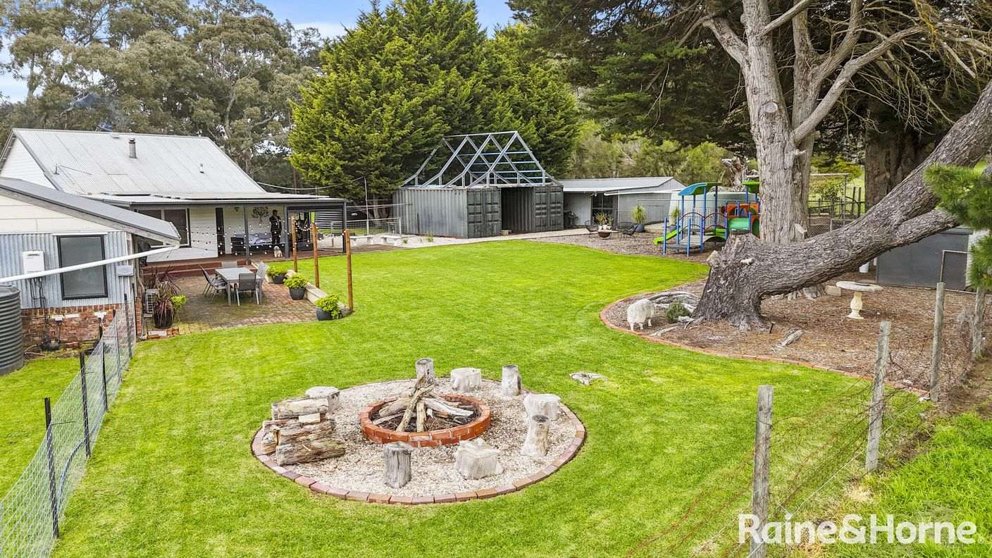 592 Flaxley Road — photo 8 of 30