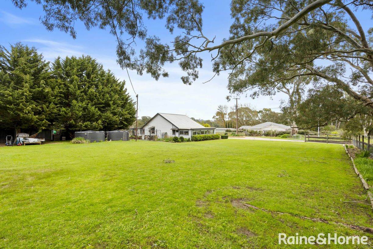 592 Flaxley Road — photo 4 of 30