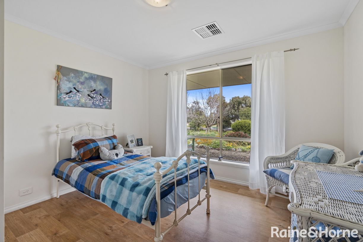 27 Lockaba Drive — photo 13 of 30
