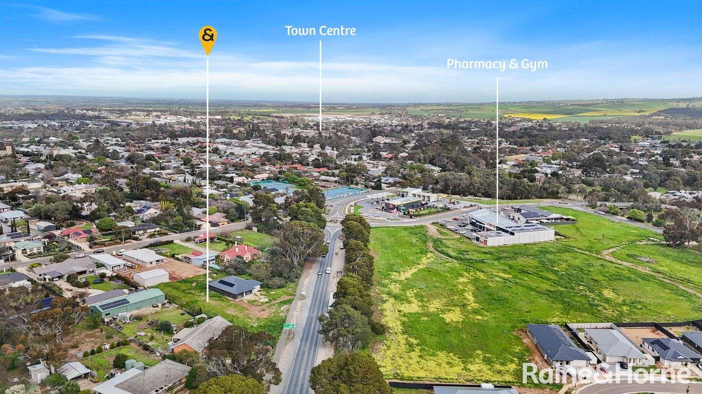 3B Adelaide Road — photo 2 of 5