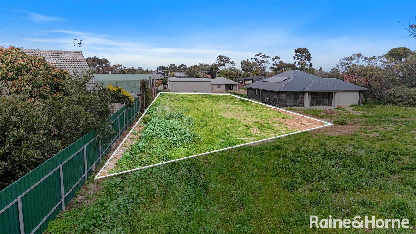 3B Adelaide Road — photo 5 of 5