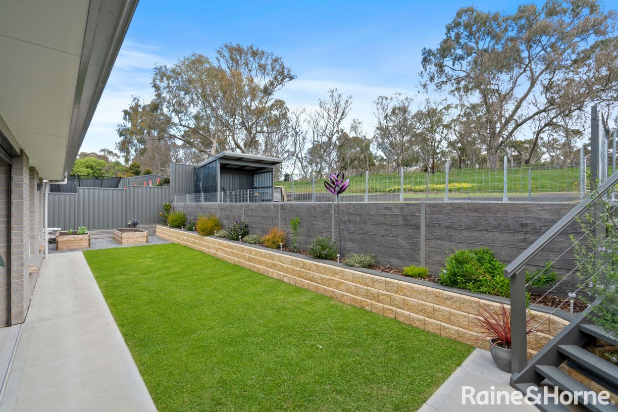 16 Balmoral Road — photo 22 of 30
