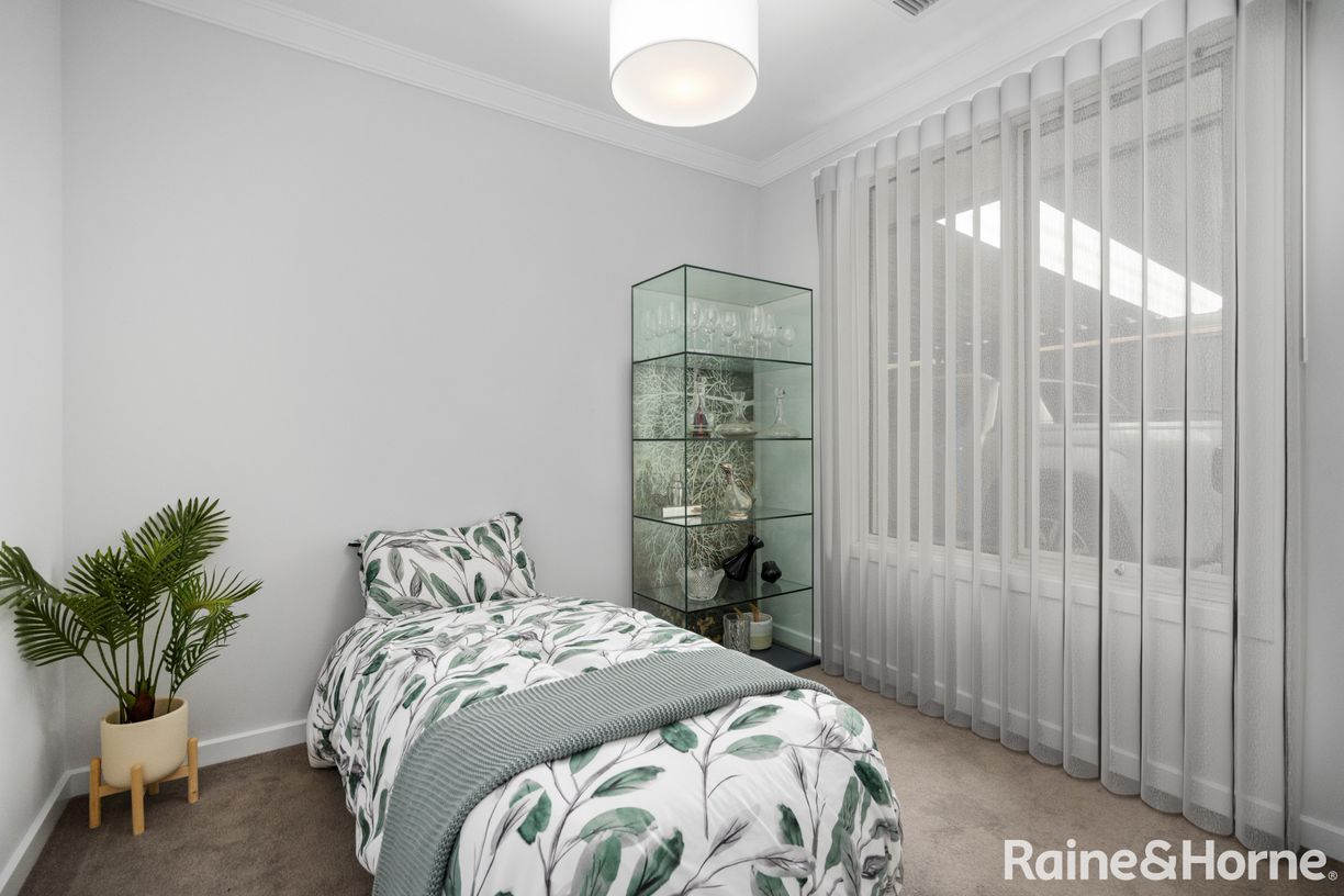16 Balmoral Road — photo 15 of 30