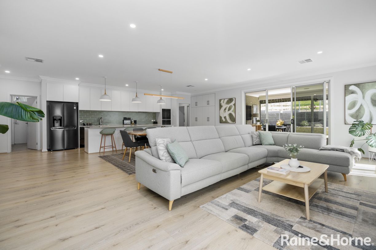 16 Balmoral Road — photo 6 of 30