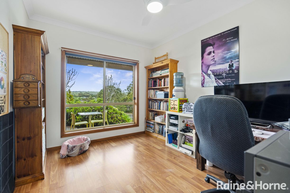 18 Kerslake Court — photo 7 of 30