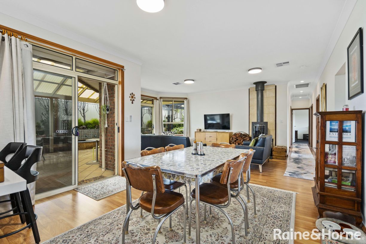 18 Kerslake Court — photo 6 of 30