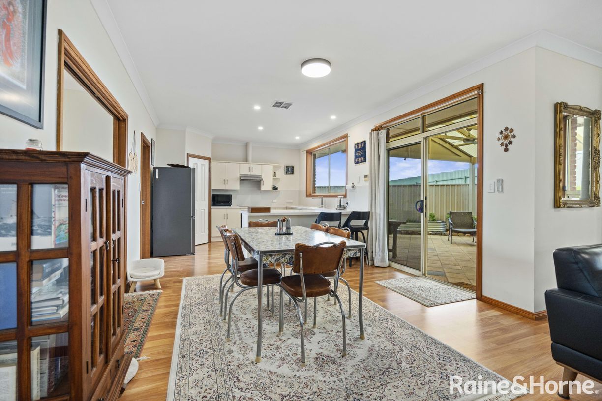 18 Kerslake Court — photo 5 of 30